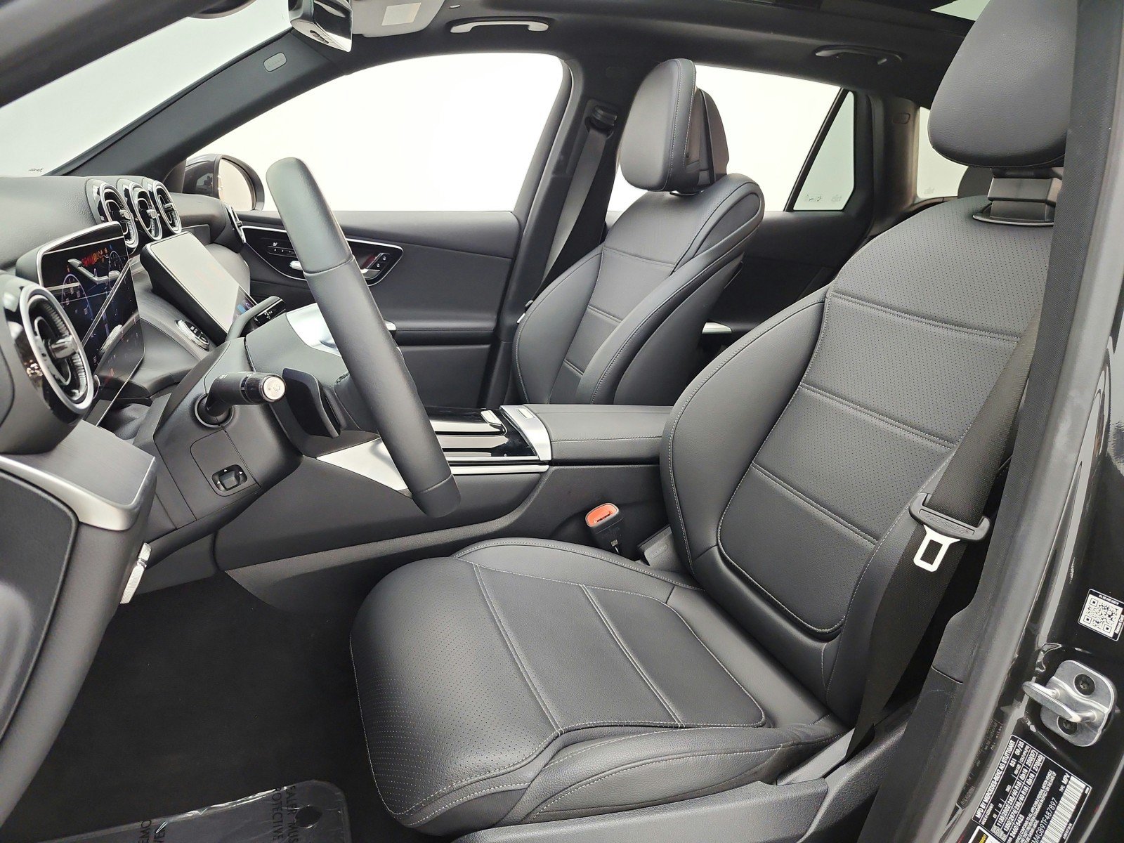 Certified 2026 Mercedes-Benz GLC 300 image 13