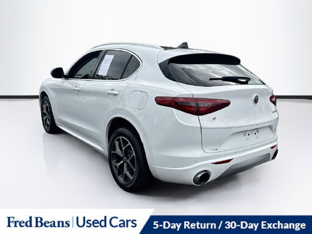 Used 2021 Alfa Romeo Stelvio Ti w/ Nero Edizione AWD/4WD image 7