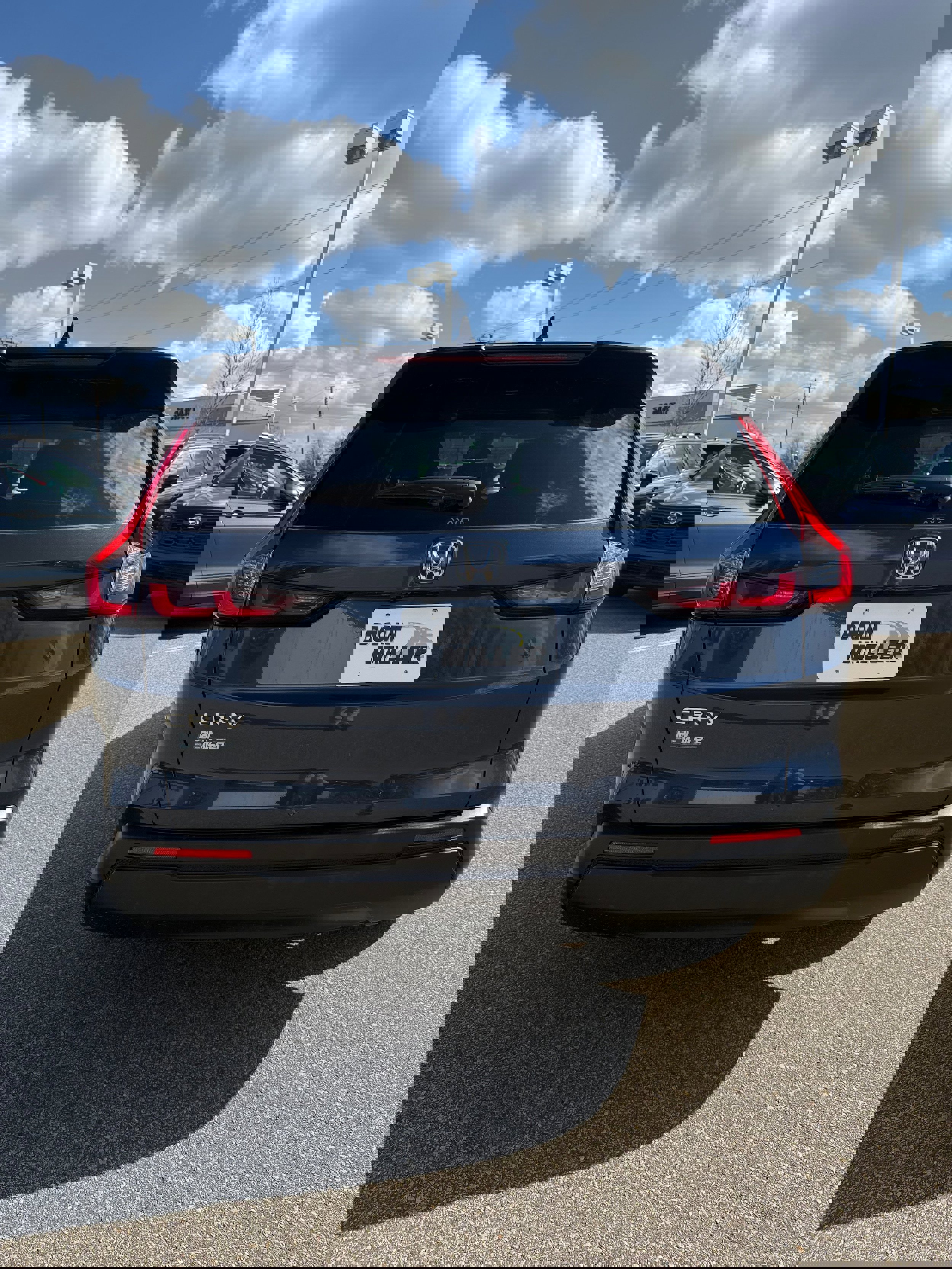 Used 2023 Honda CR-V EX image 5