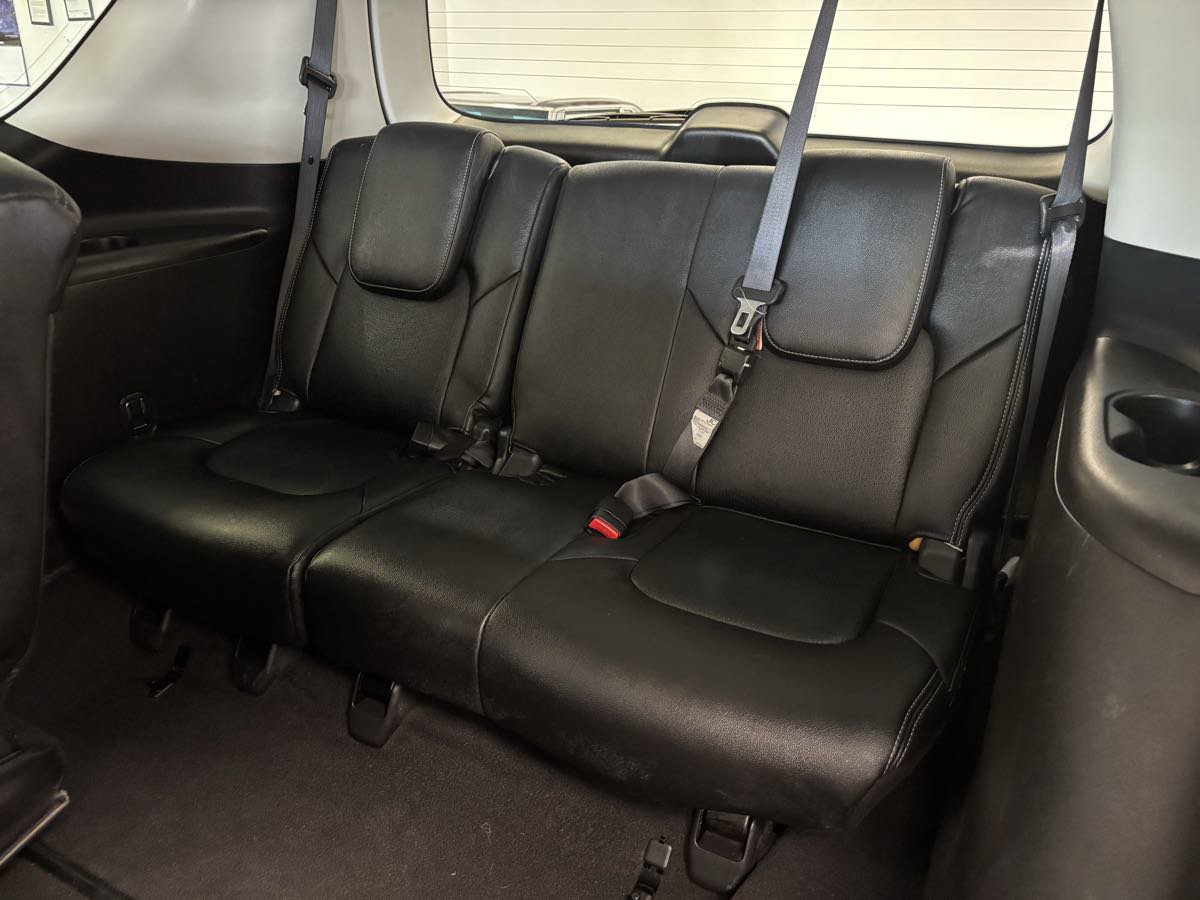 Used 2017 Nissan Armada SV w/ Driver Package RWD image 26
