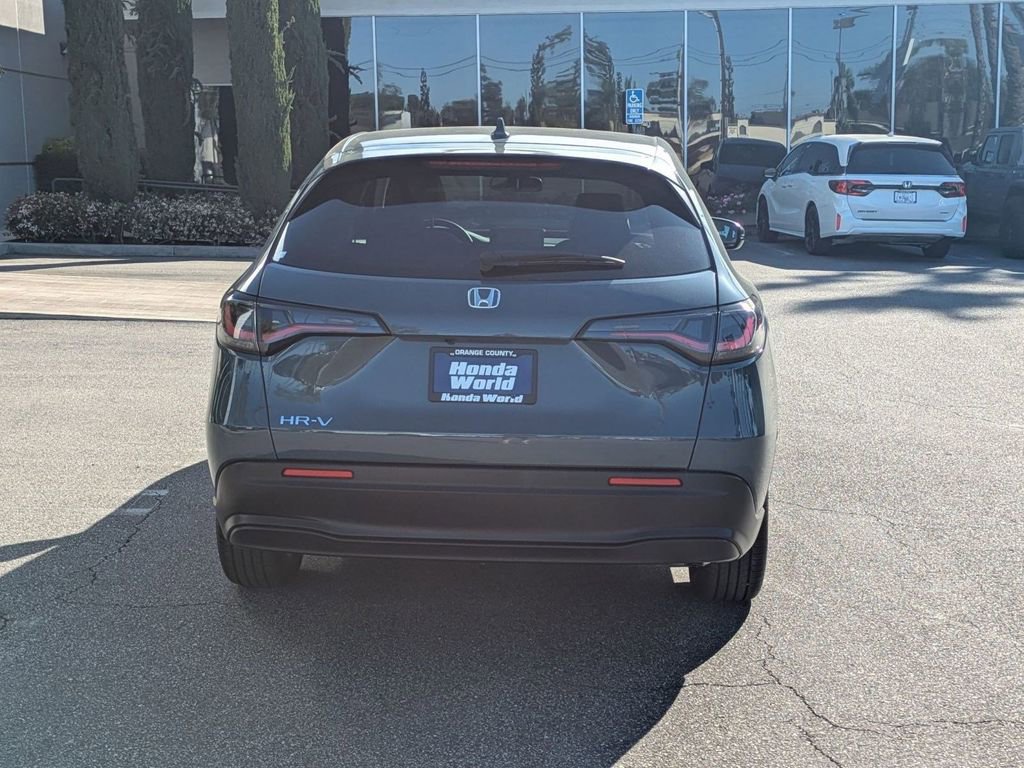Certified 2026 Honda HR-V LX image 17