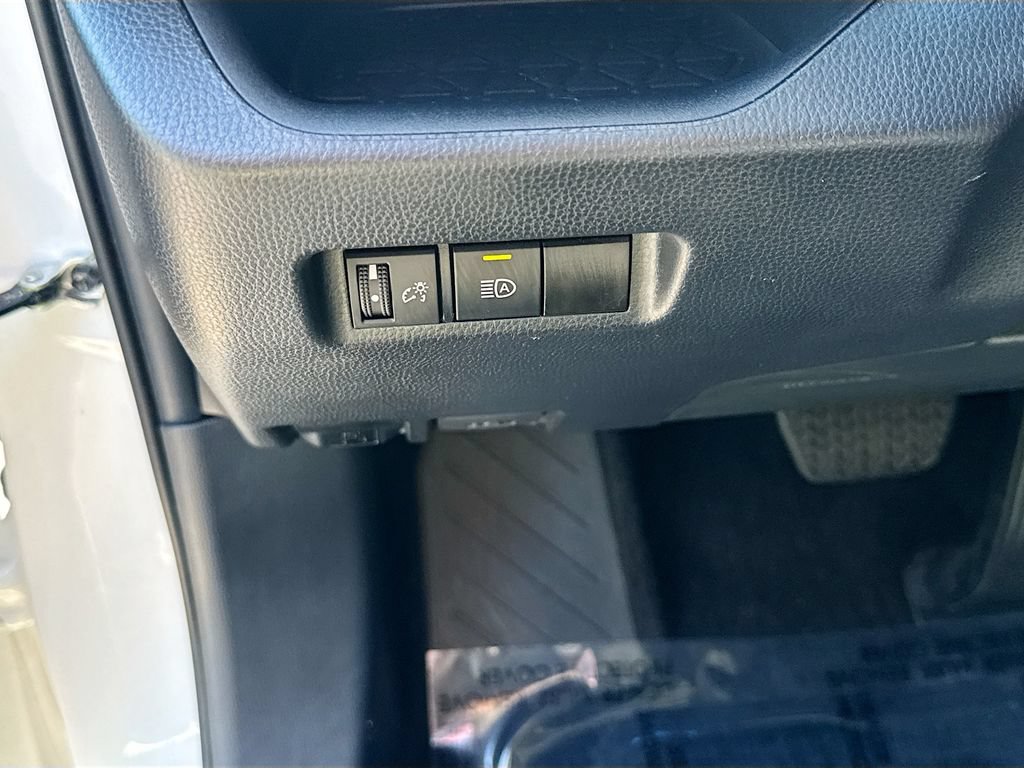 Used 2024 Toyota RAV4 Adventure AWD/4WD image 27