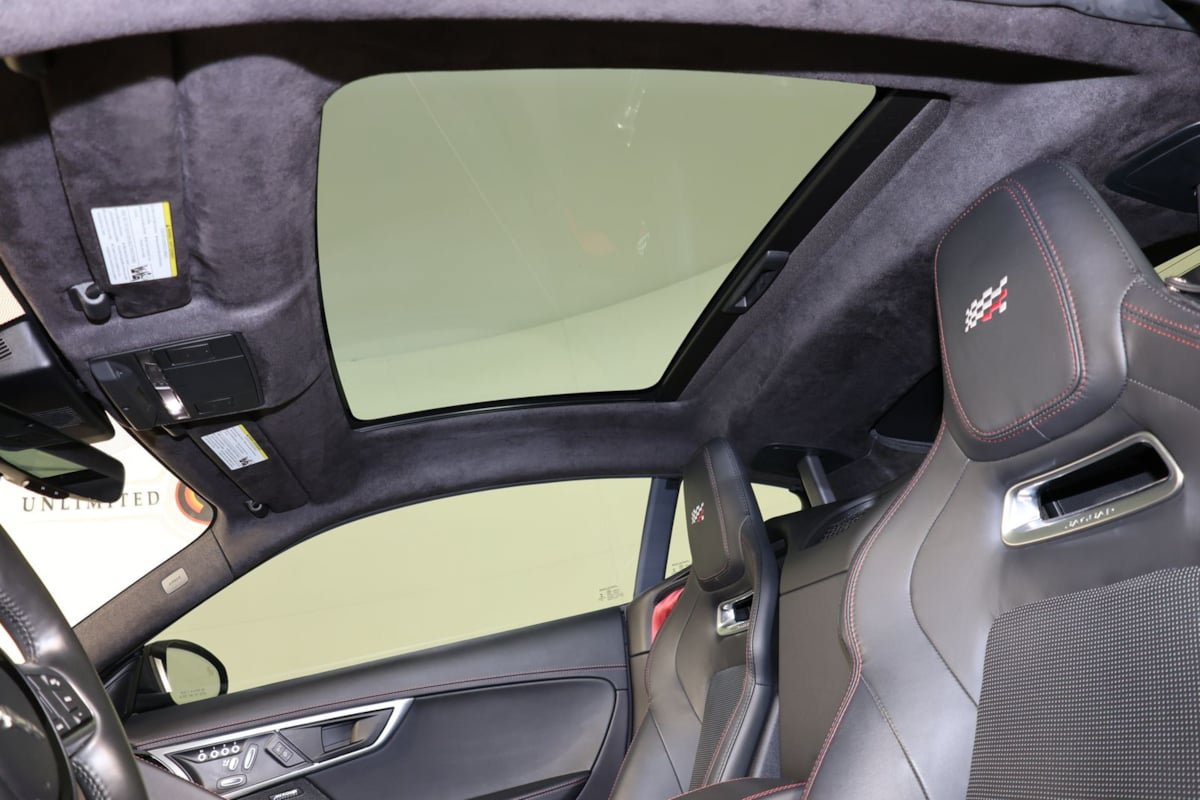Used 2020 Jaguar F-TYPE Checkered Flag RWD image 13