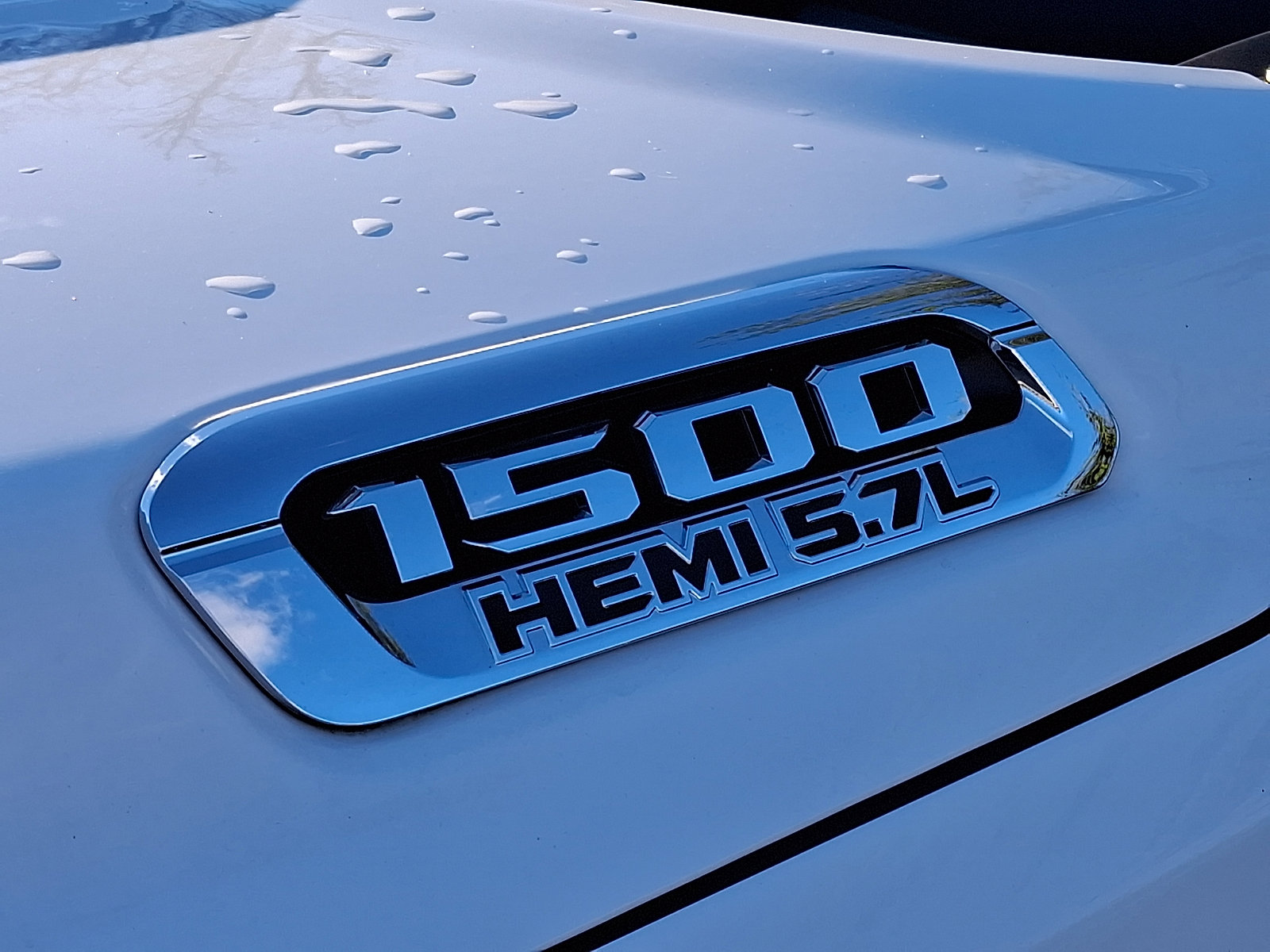 Used 2020 RAM 1500 Limited image 31