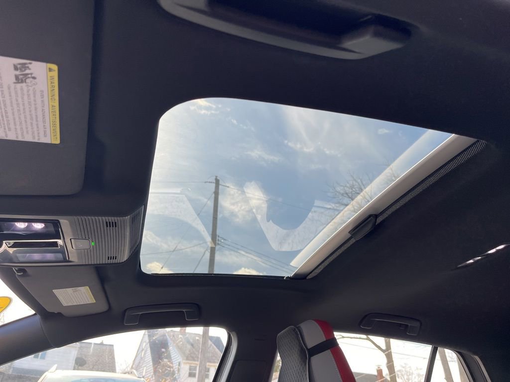 Used 2024 Volkswagen GTI Autobahn image 22