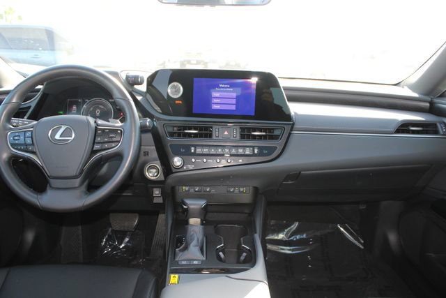 Certified 2025 Lexus ES 300h w/ Premium Package FWD image 10