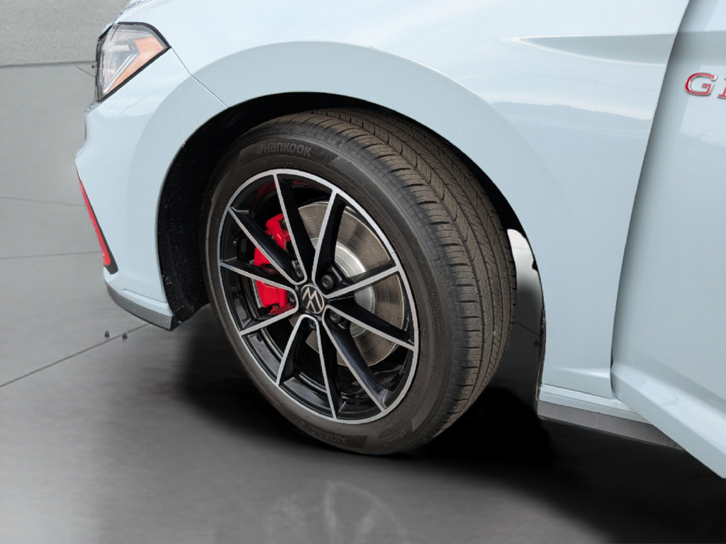 New 2027 Volkswagen Jetta GLI Autobahn FWD image 29
