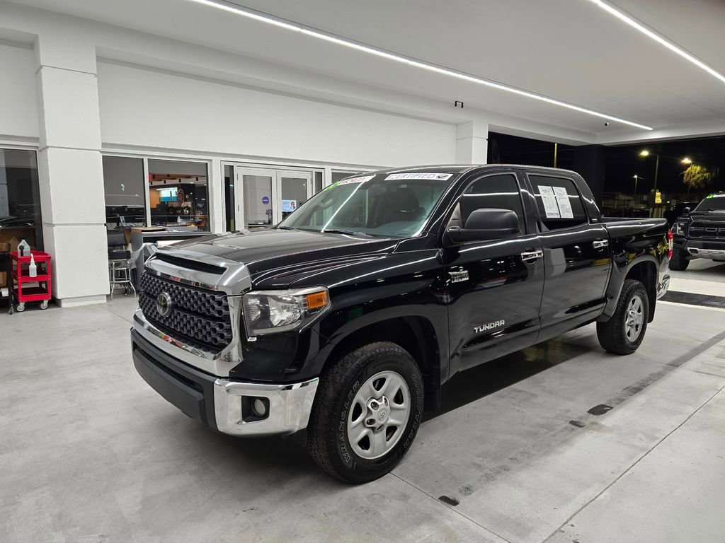 Used 2018 Toyota Tundra SR5 w/ SR5 Upgrade Package AWD/4WD image 2