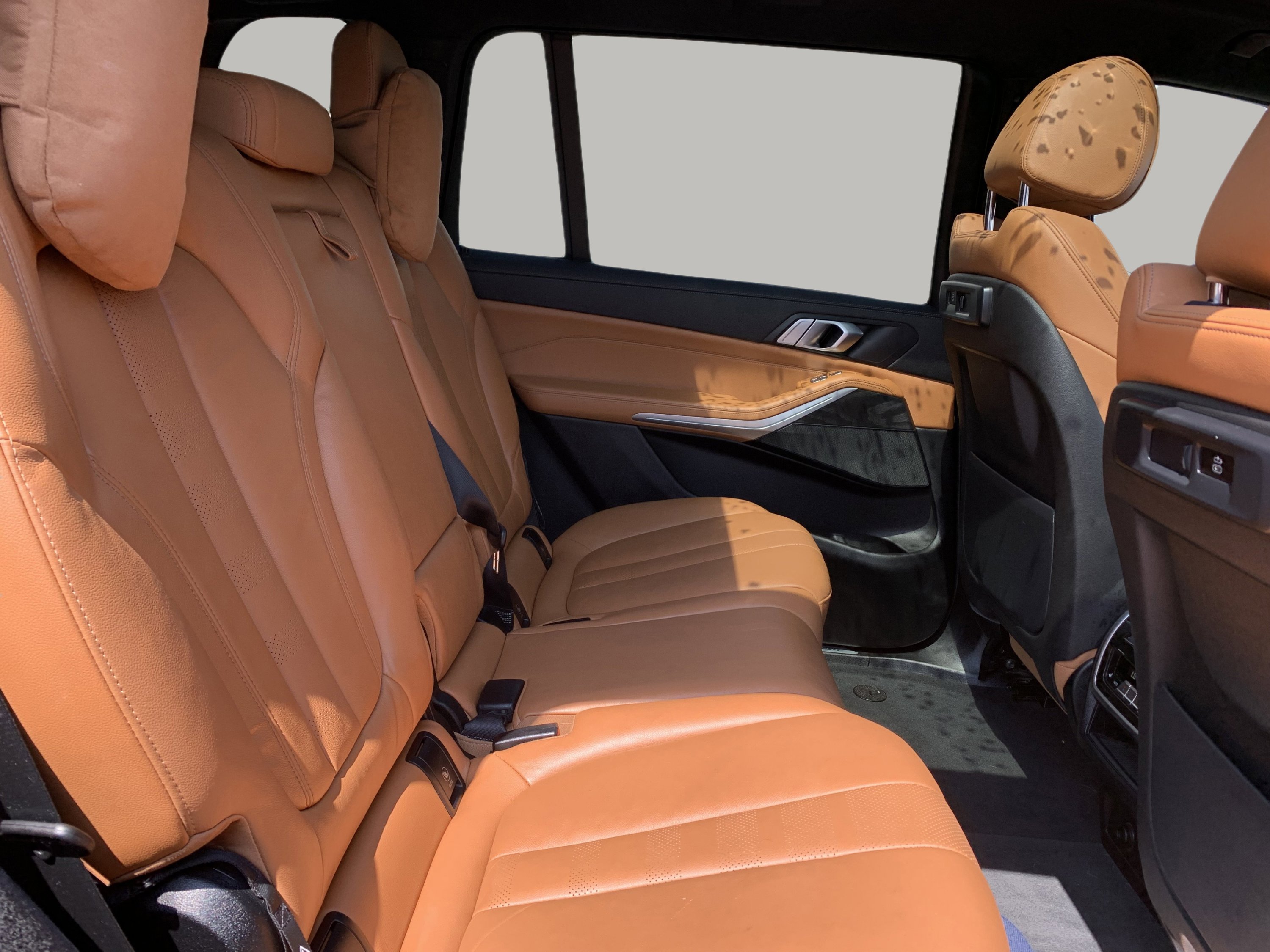 Used 2022 BMW X7 xDrive40i w/ M Sport Package image 36