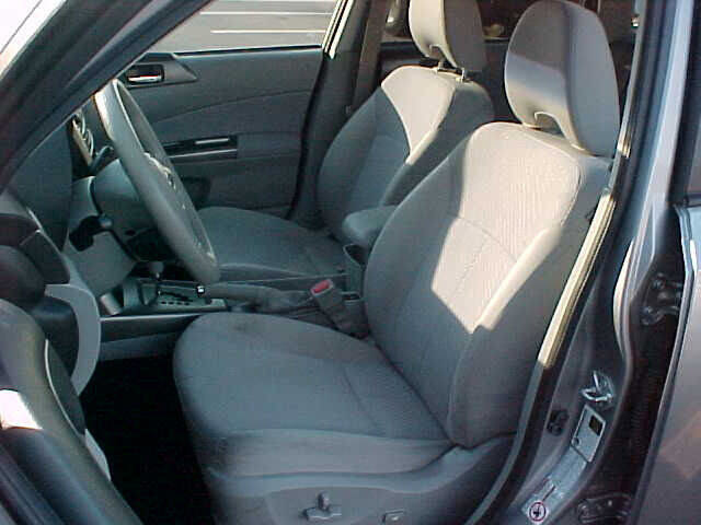 Used 2011 Subaru Forester 2.5X Premium w/ All-Weather Pkg image 12