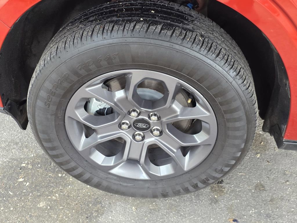 Used 2022 Ford Maverick XLT image 34