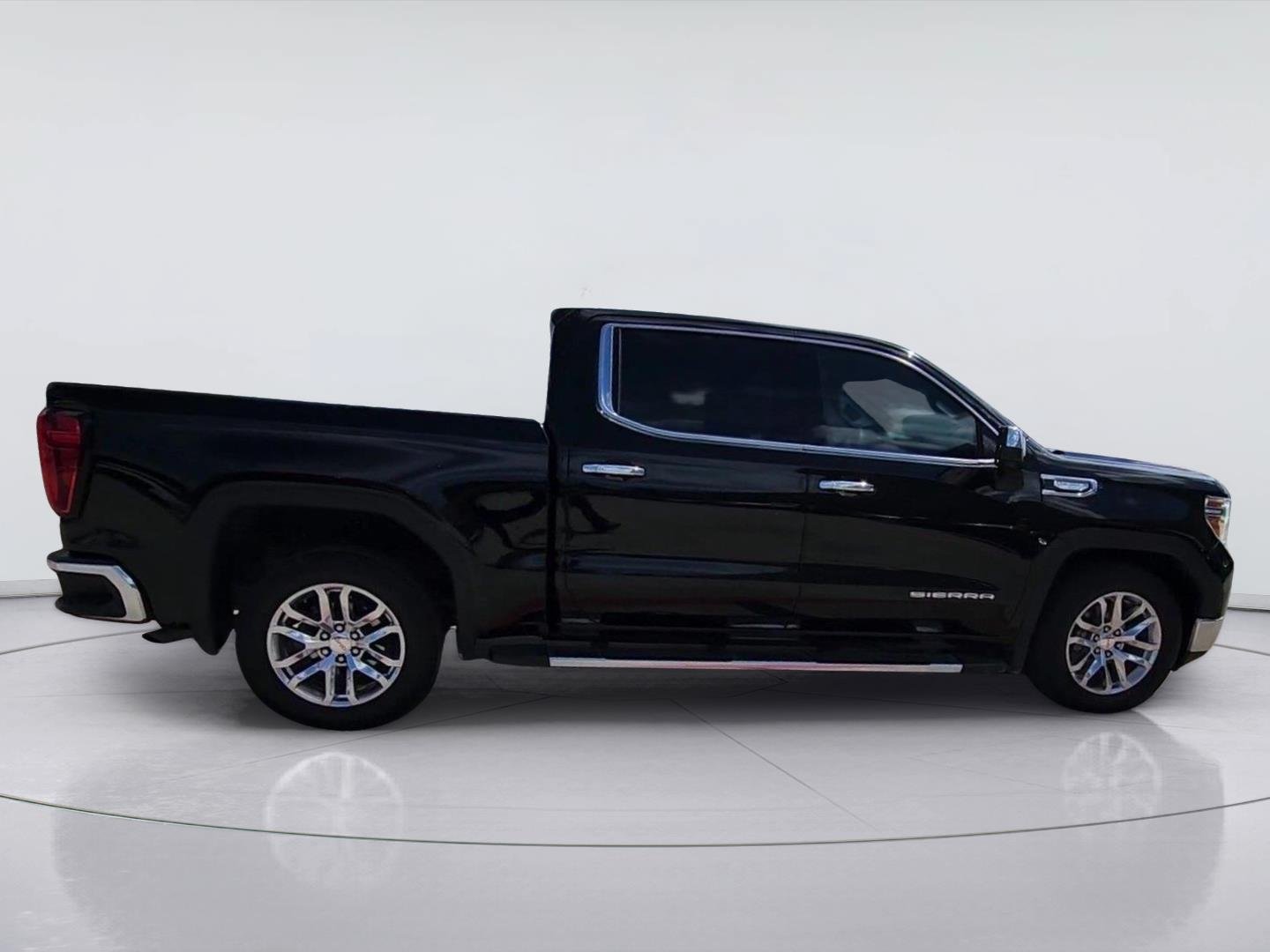 Certified 2022 GMC Sierra 1500 SLT RWD image 9