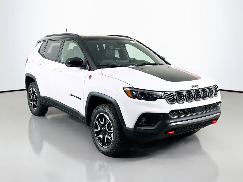New 2026 Jeep Compass Trailhawk w/ Sun, Sound & Navigation Group AWD/4WD image 1