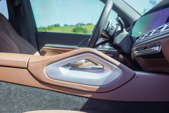 Used 2024 Mercedes-Benz GLS 450 4MATIC image 82