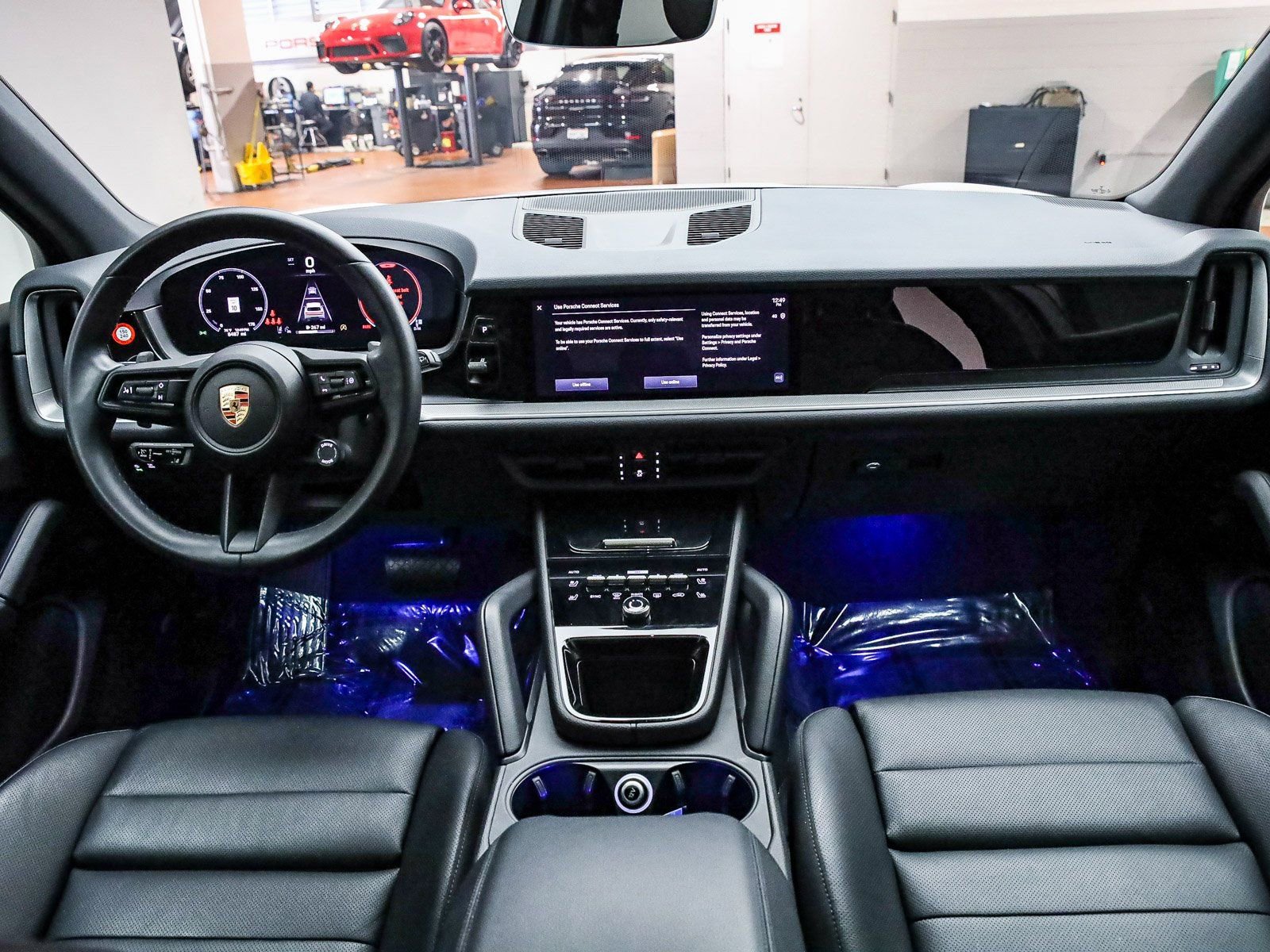 Certified 2025 Porsche Cayenne image 16