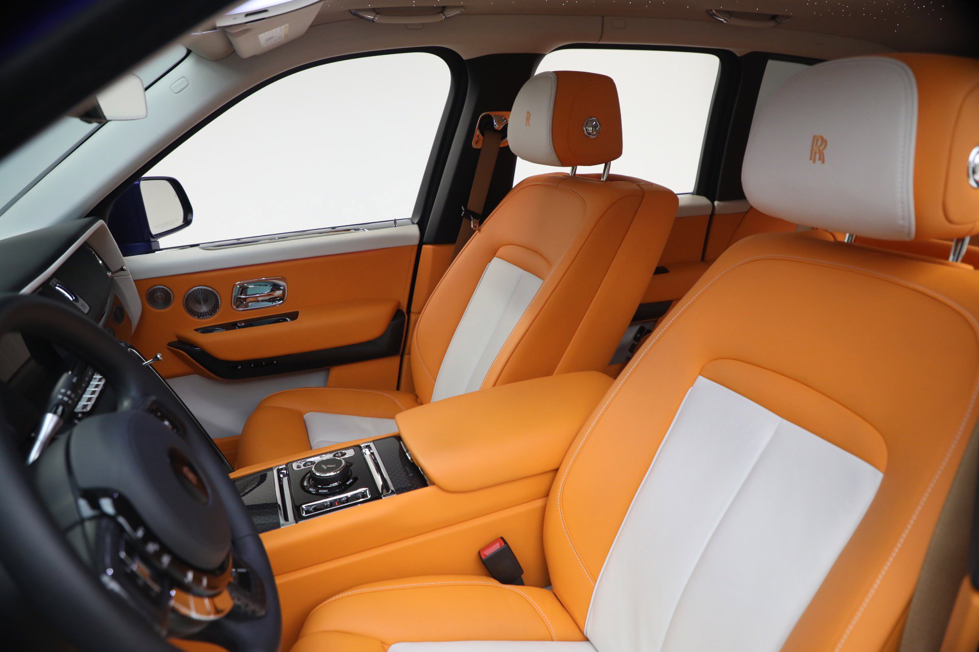 Certified 2023 Rolls-Royce Cullinan Black Badge w/ Driver's Package image 17