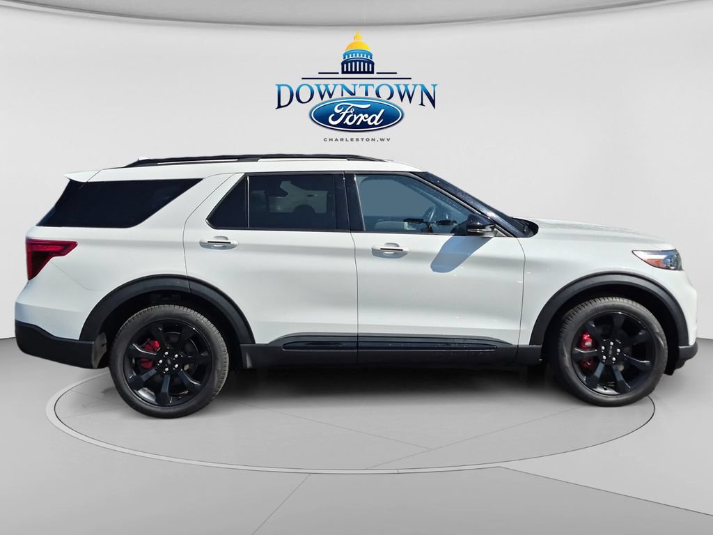 Used 2024 Ford Explorer ST w/ Equipment Group 401A AWD/4WD image 2