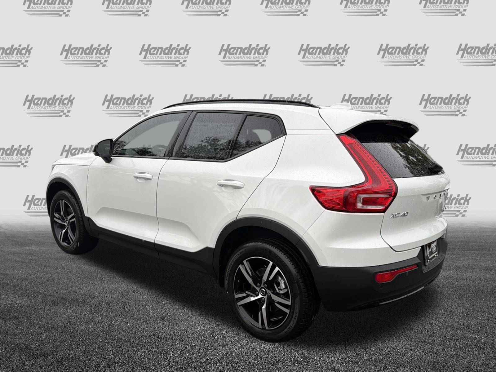 New 2026 Volvo XC40 B4 Core FWD image 7