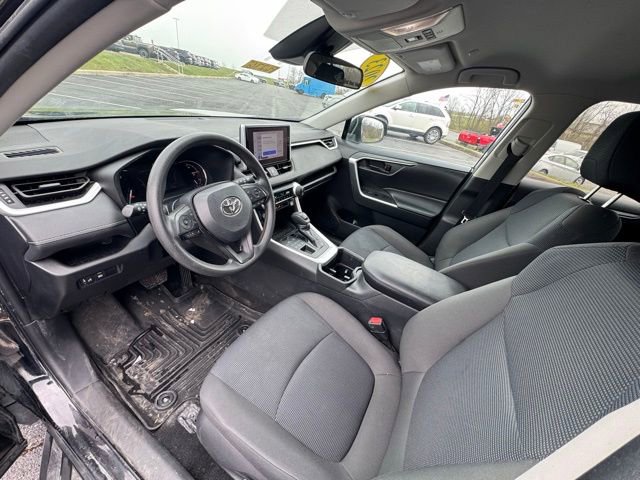 Used 2023 Toyota RAV4 LE image 11