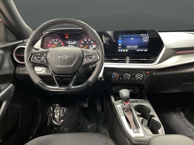 Used 2024 Chevrolet Trax RS w/ Driver Confidence Package image 5