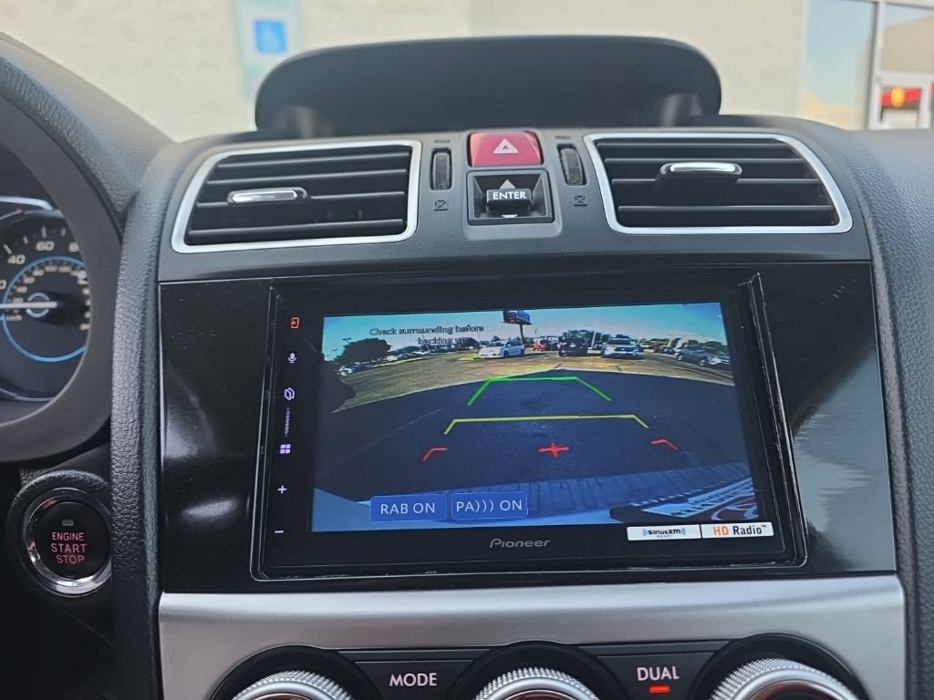 Used 2018 Subaru Forester 2.5i Touring AWD/4WD image 21