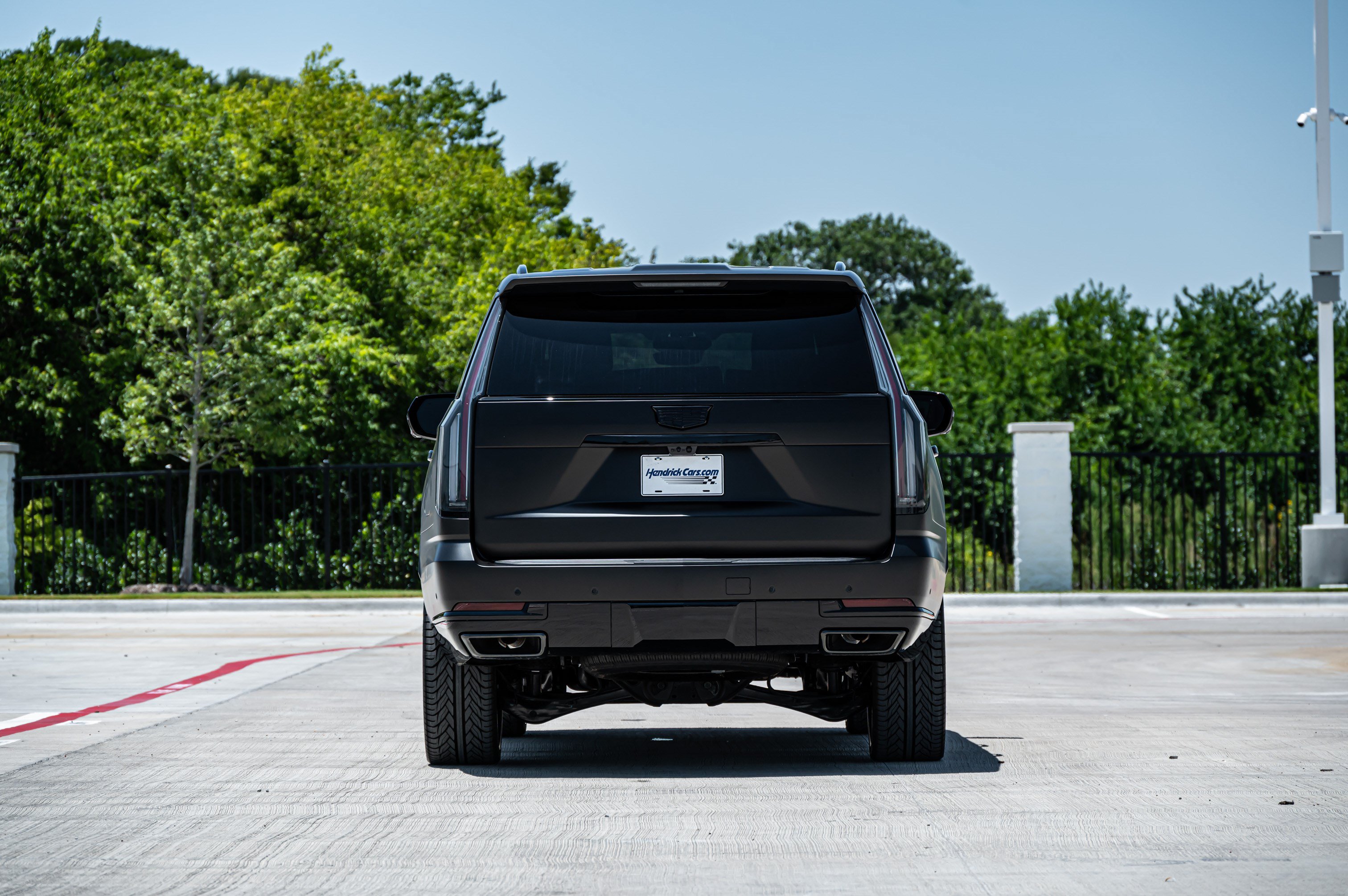 Used 2026 Cadillac Escalade Platinum Sport w/ LPO, ONYX Package AWD/4WD image 8