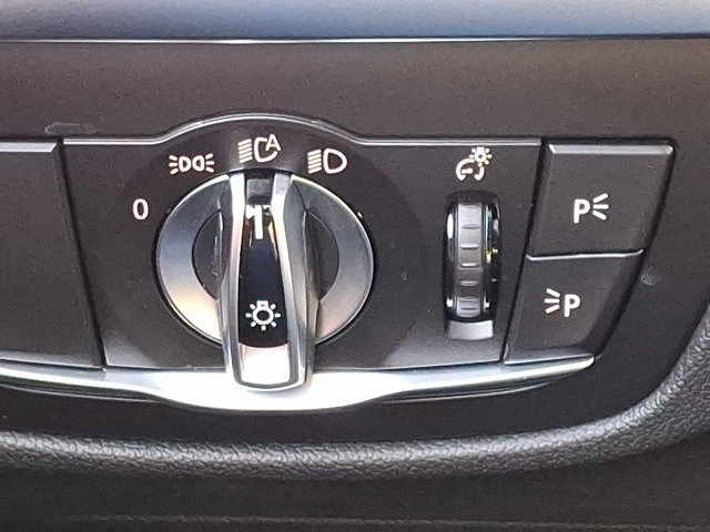 Certified 2023 BMW X4 xDrive30i w/ Premium Package image 26