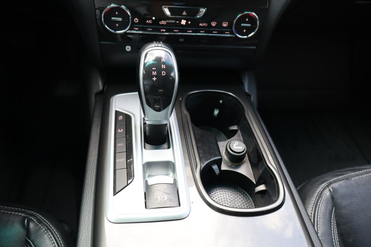 Used 2016 Maserati Ghibli RWD image 18