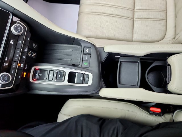 Used 2019 Honda Insight Touring image 25