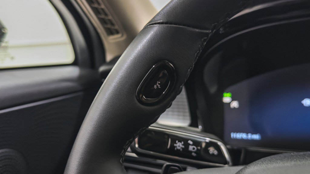 Used 2024 Lincoln Corsair AWD image 29