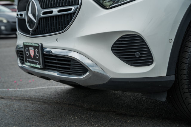 Used 2023 Mercedes-Benz GLC 300 4MATIC image 14