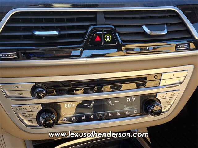 Used 2019 BMW 750i w/ Executive Package image 25