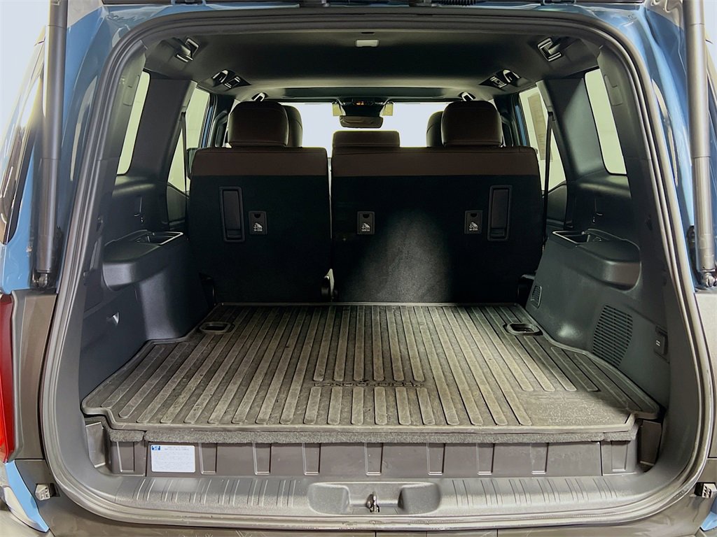 Certified 2025 Toyota Land Cruiser image 23