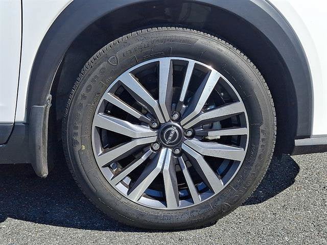 Certified 2023 Nissan Kicks SV FWD image 9