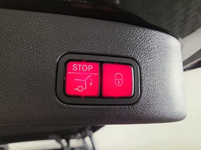 Used 2018 Mercedes-Benz GLS 63 AMG 4MATIC image 36