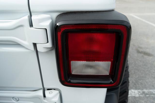 Used 2020 Jeep Wrangler Unlimited Sport S image 37