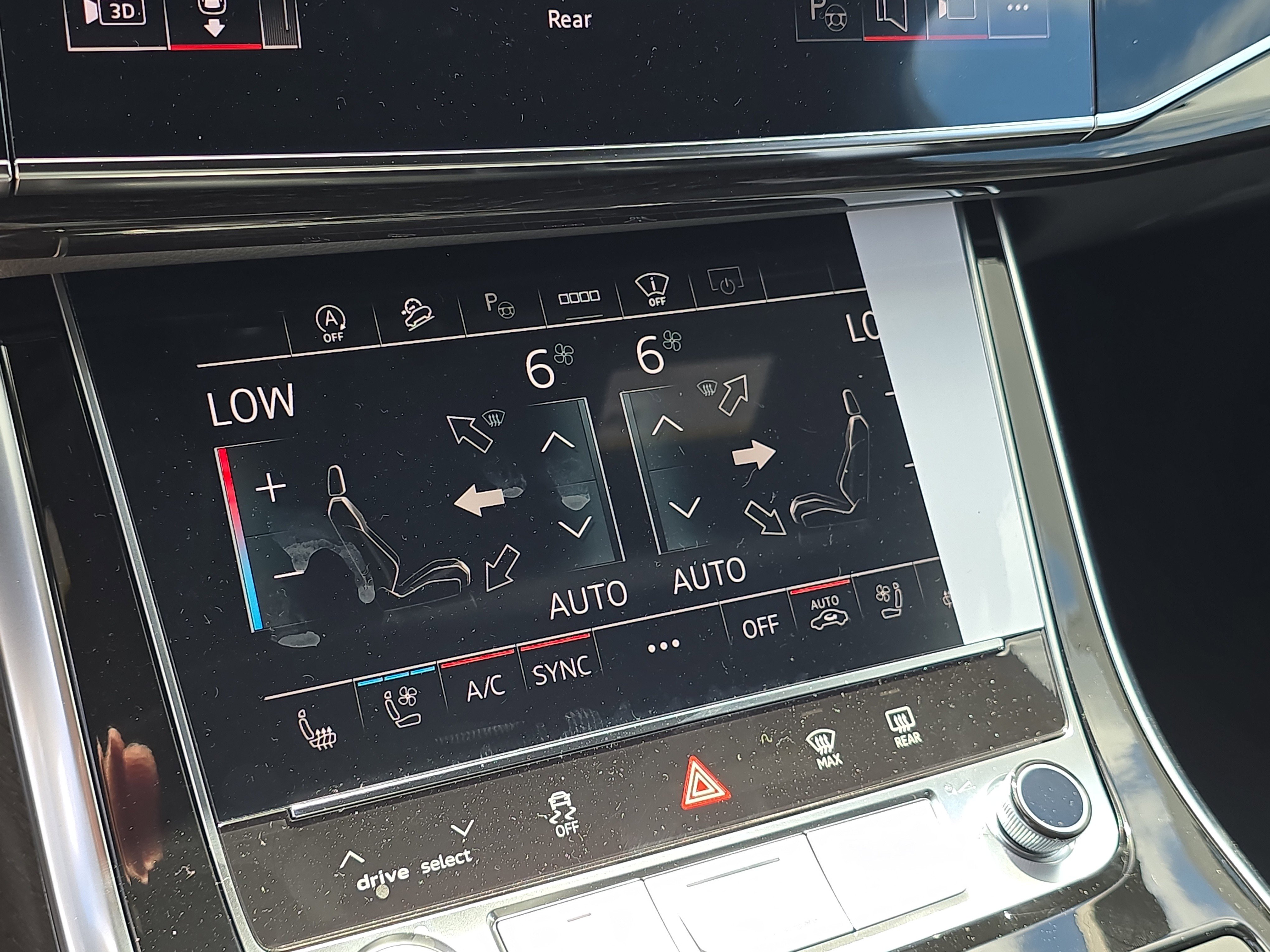 New 2025 Audi Q7 3.0T Prestige image 25
