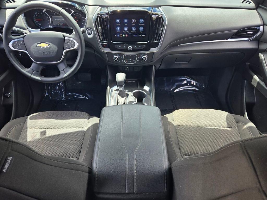 Used 2023 Chevrolet Traverse LT FWD image 14