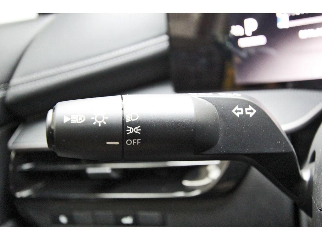 Used 2026 Nissan Murano SV image 13