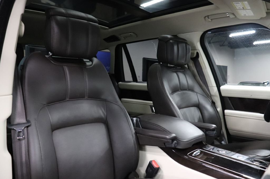 Used 2019 Land Rover Range Rover Long Wheelbase Autobiography image 25