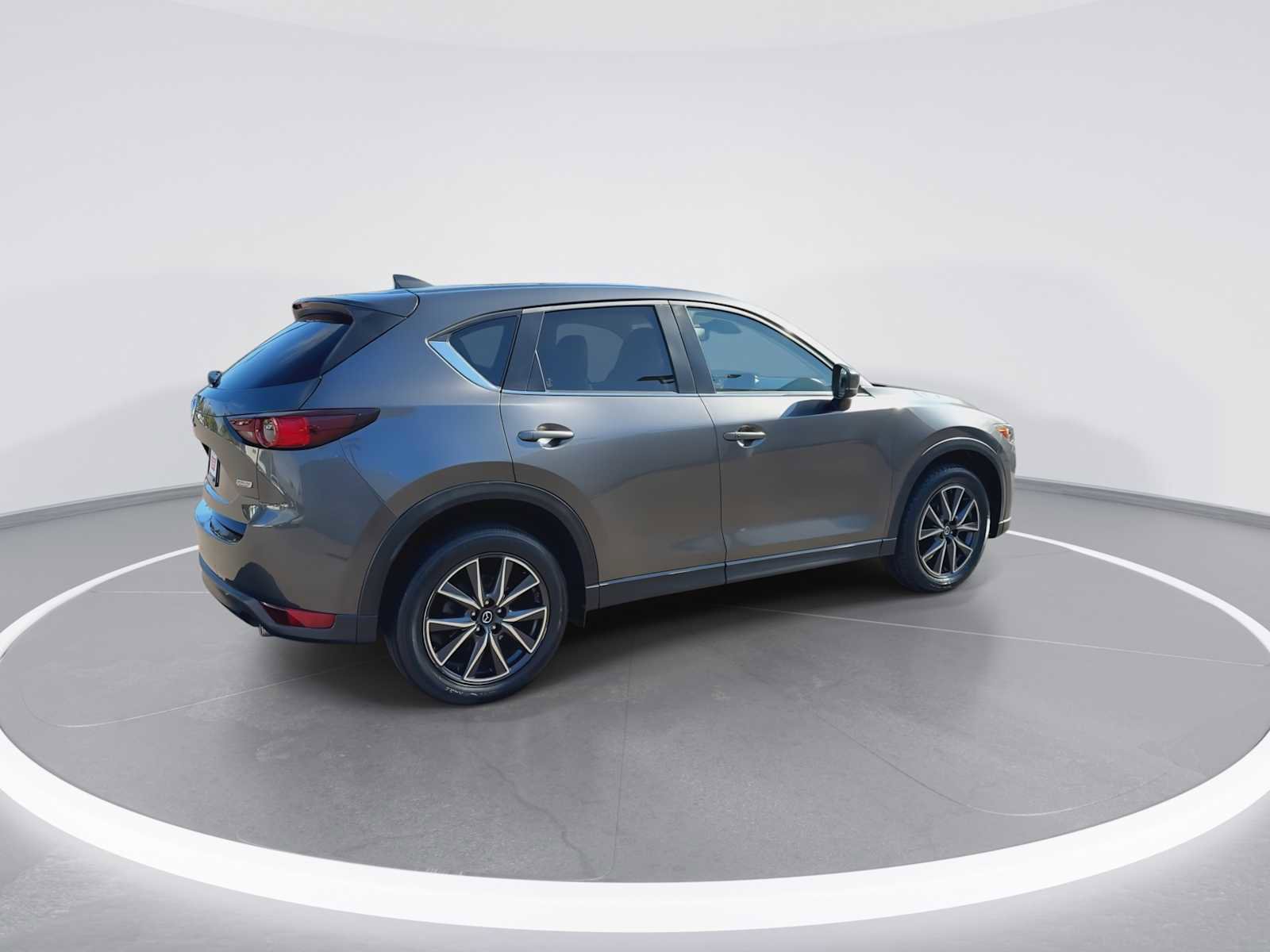 Used 2018 MAZDA CX-5 Touring w/ Preferred Equipment Package image 8