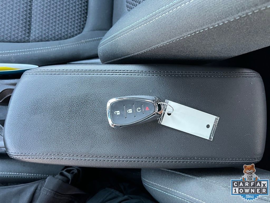 Used 2022 Chevrolet Bolt LT image 37