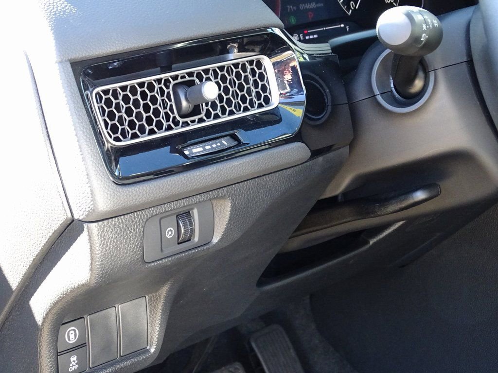 Used 2023 Honda Civic EX image 8