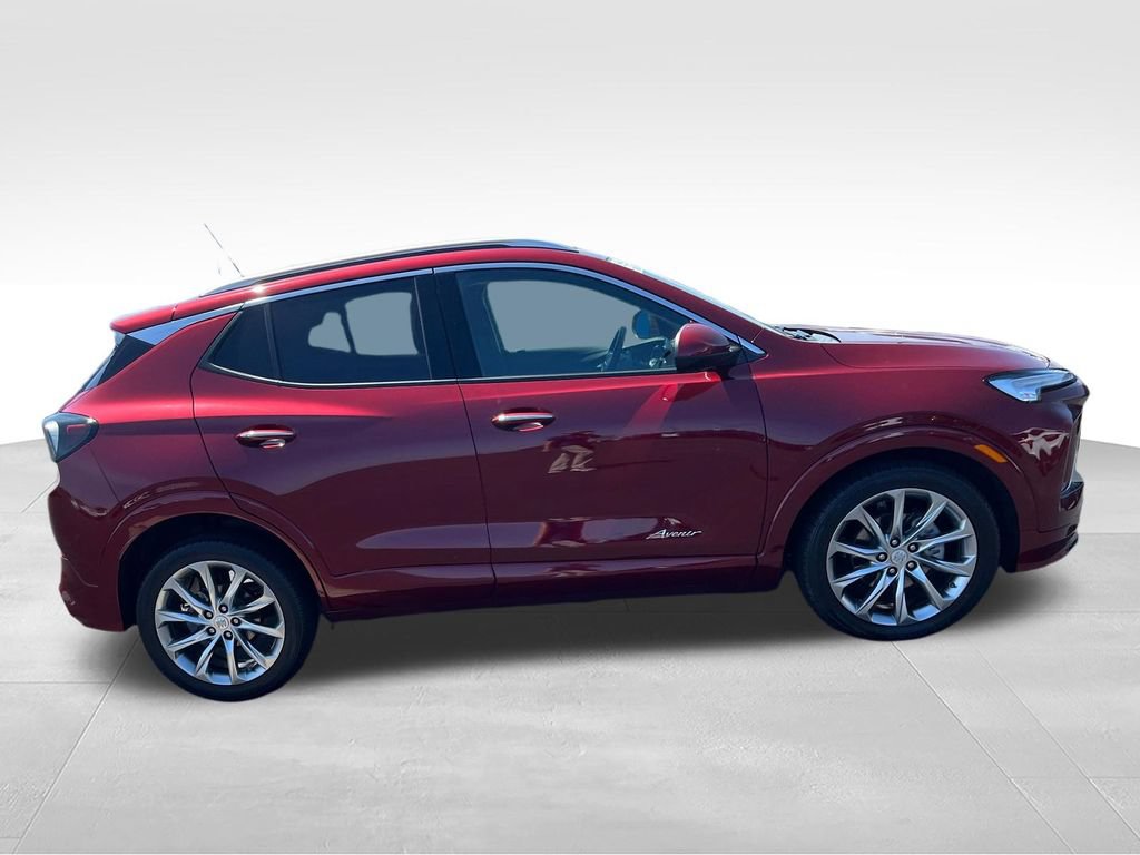 Used 2024 Buick Encore GX Avenir w/ Avenir Technology Package FWD image 6