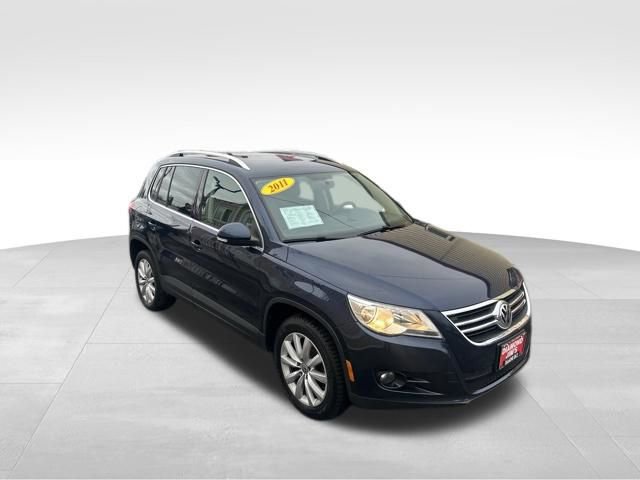 Used 2011 Volkswagen Tiguan SE image 21