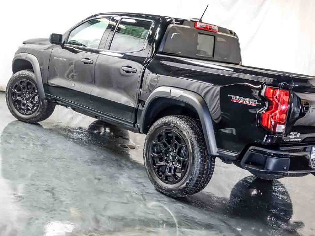 New 2026 Chevrolet Colorado Trail Boss AWD/4WD image 11