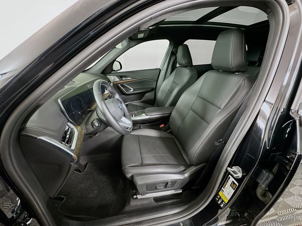 Used 2023 BMW X1 xDrive28i w/ Premium Package image 21