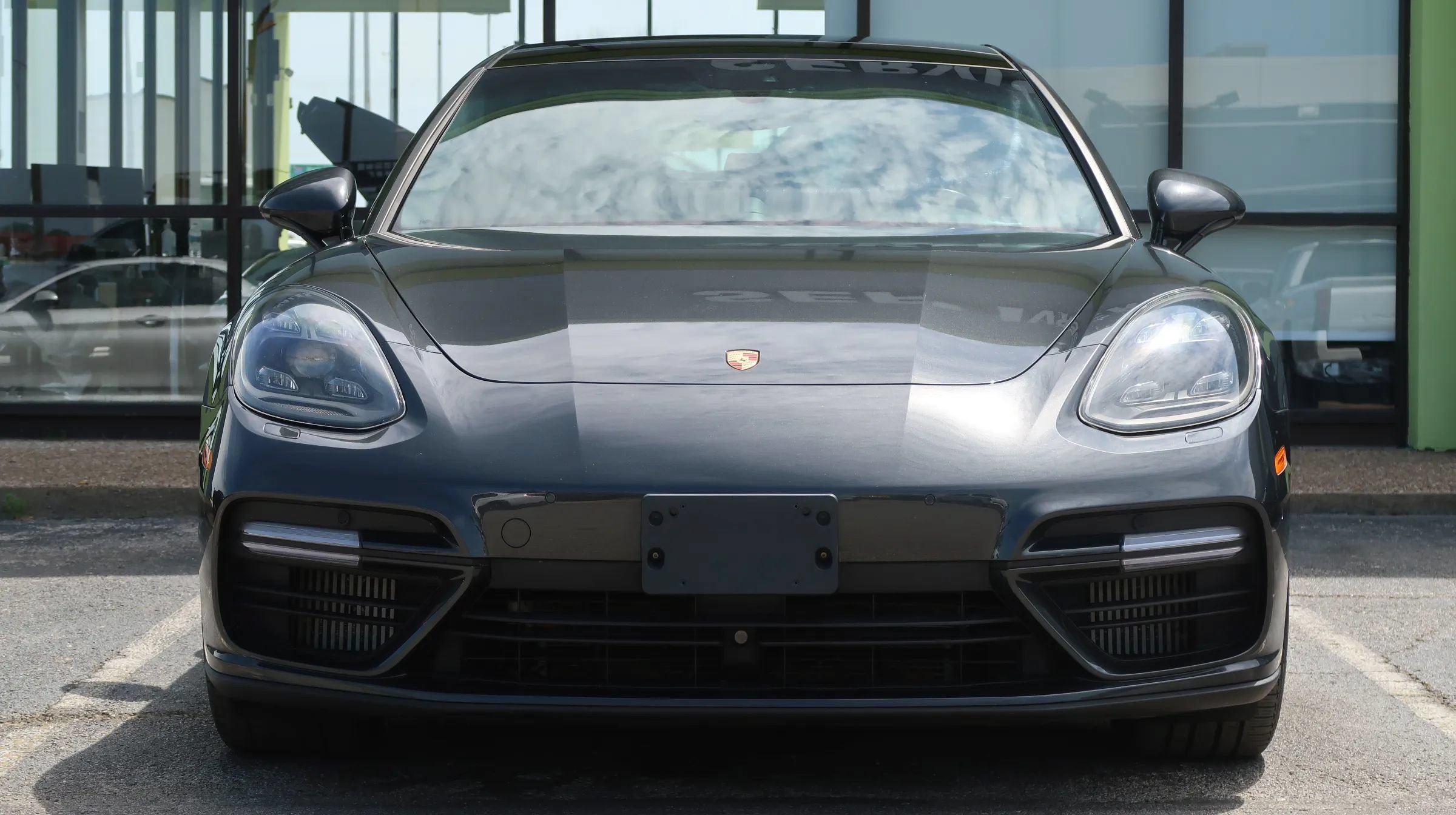 Used 2018 Porsche Panamera Turbo Sport Turismo AWD/4WD image 2