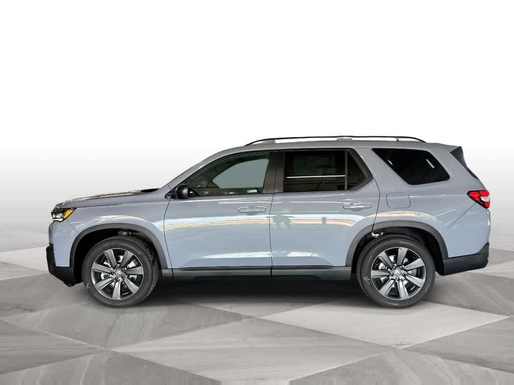 New 2026 Honda Pilot Sport image 5