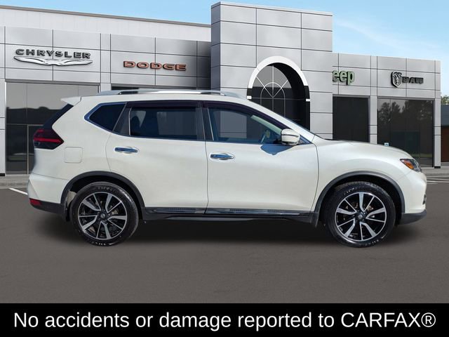 Used 2019 Nissan Rogue SL image 2